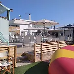 Marzi Beach And Bungalows Otel