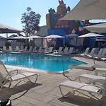 Marzi Beach And Bungalows