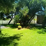 Marzi Beach And Bungalows Otel 3*