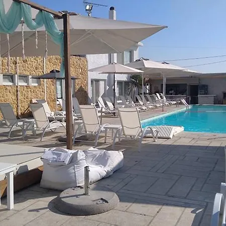 Marzi Beach And Bungalows