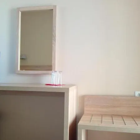 Marzi Beach And Bungalows