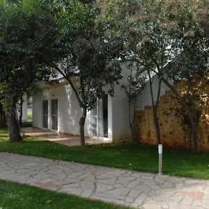 Marzi Beach And Bungalows