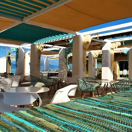 Marzi Beach And Bungalows 3*