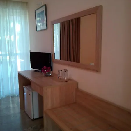 Marzi Beach And Bungalows 3*