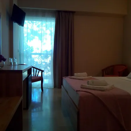 Marzi Beach And Bungalows