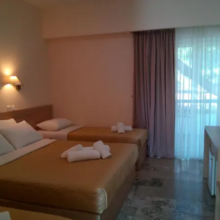 호텔 Marzi Beach And Bungalows
