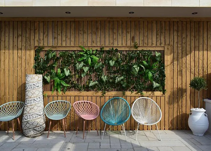 Marzi Beach And Bungalows Hotel