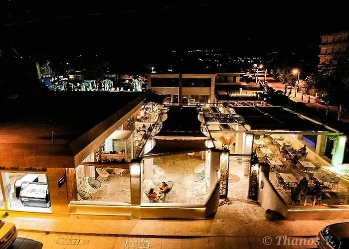 Marzi Beach And Bungalows Κοκκώνι