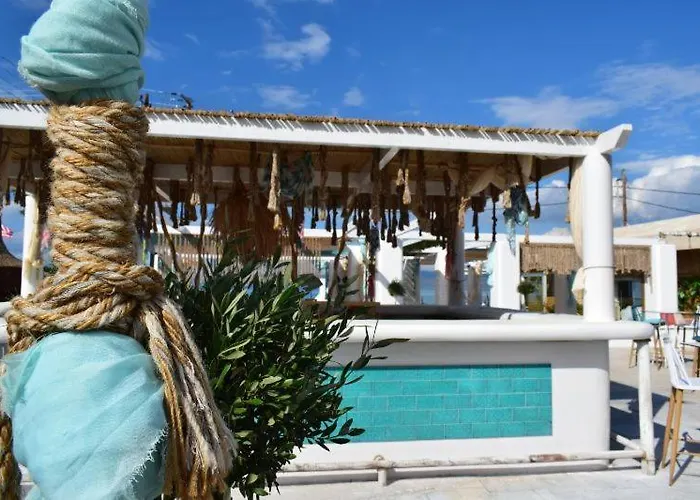 Hotel Marzi Beach And Bungalows