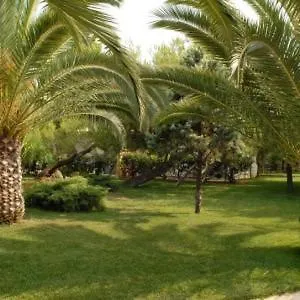 Marzi Beach And Bungalows