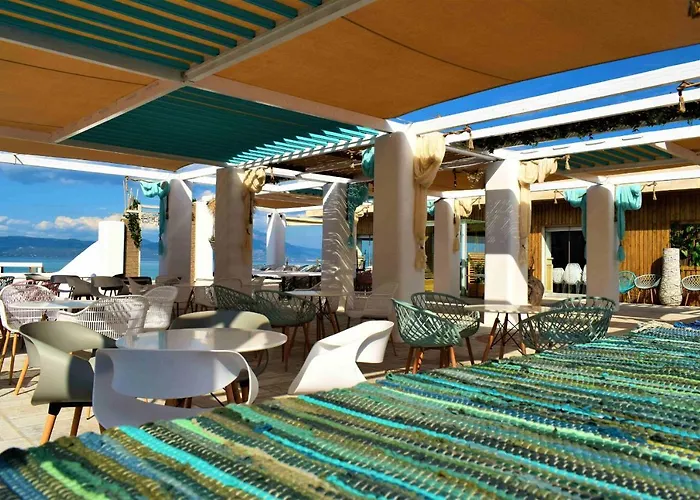 Marzi Beach And Bungalows 3*