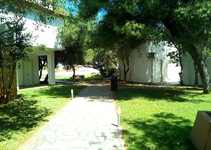 Marzi Beach And Bungalows 3* Kokkónion