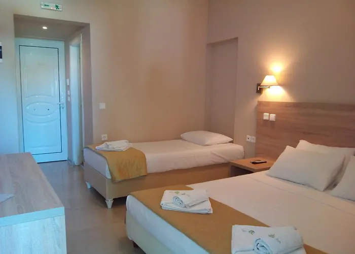 호텔 Marzi Beach And Bungalows 3*